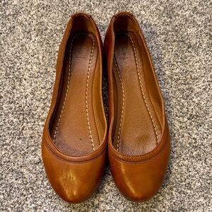 EUC Frye Cognac Leather Flats Sz 8